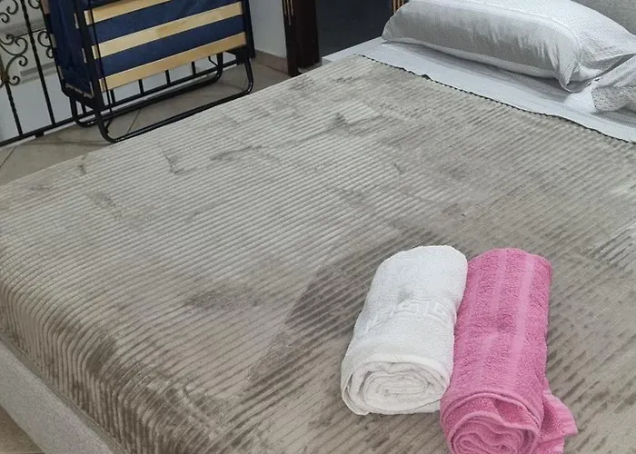 B&b casa (le porte di napoli)